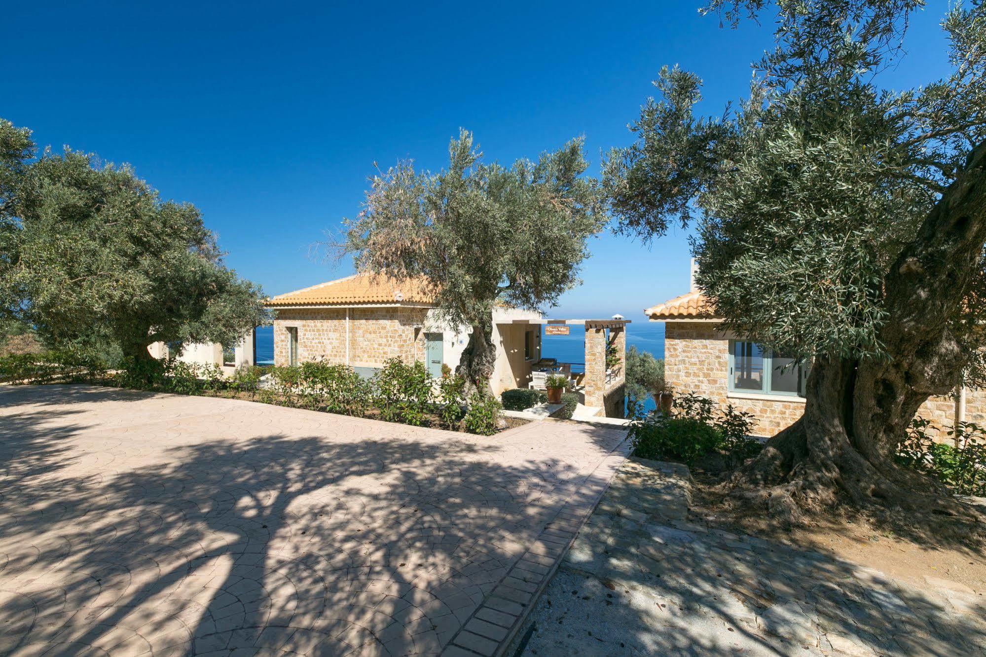 Olivia'S Villas Of Luxury Kalivia  Exterior photo