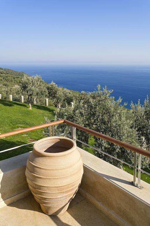 Olivia'S Villas Of Luxury Kalivia  Exterior photo